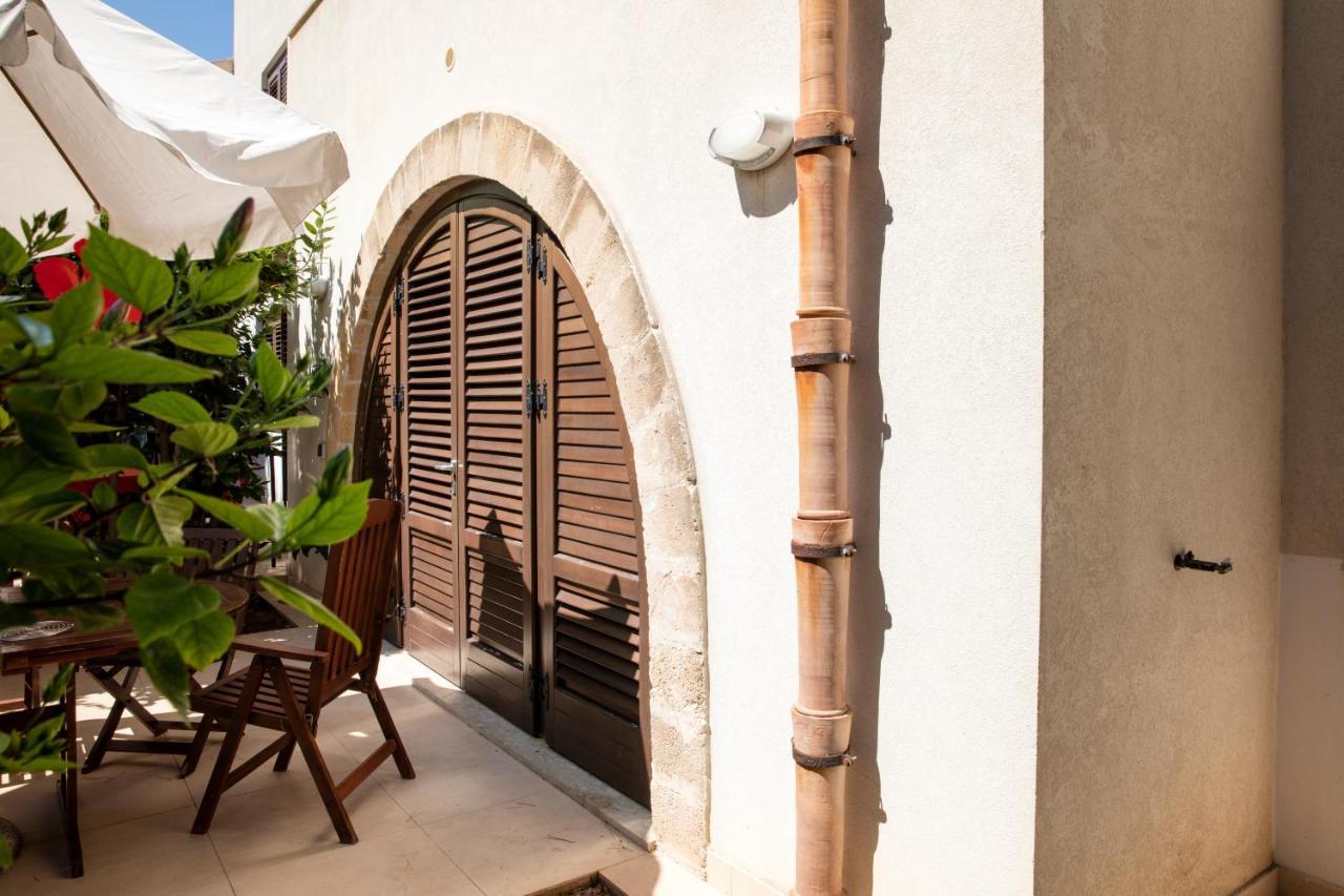 Aparthotel Il Borgo Del Principino Favignana Esterno foto